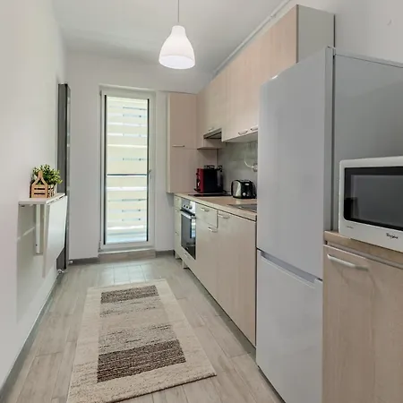 Apartment Lady Sea By Aaa
